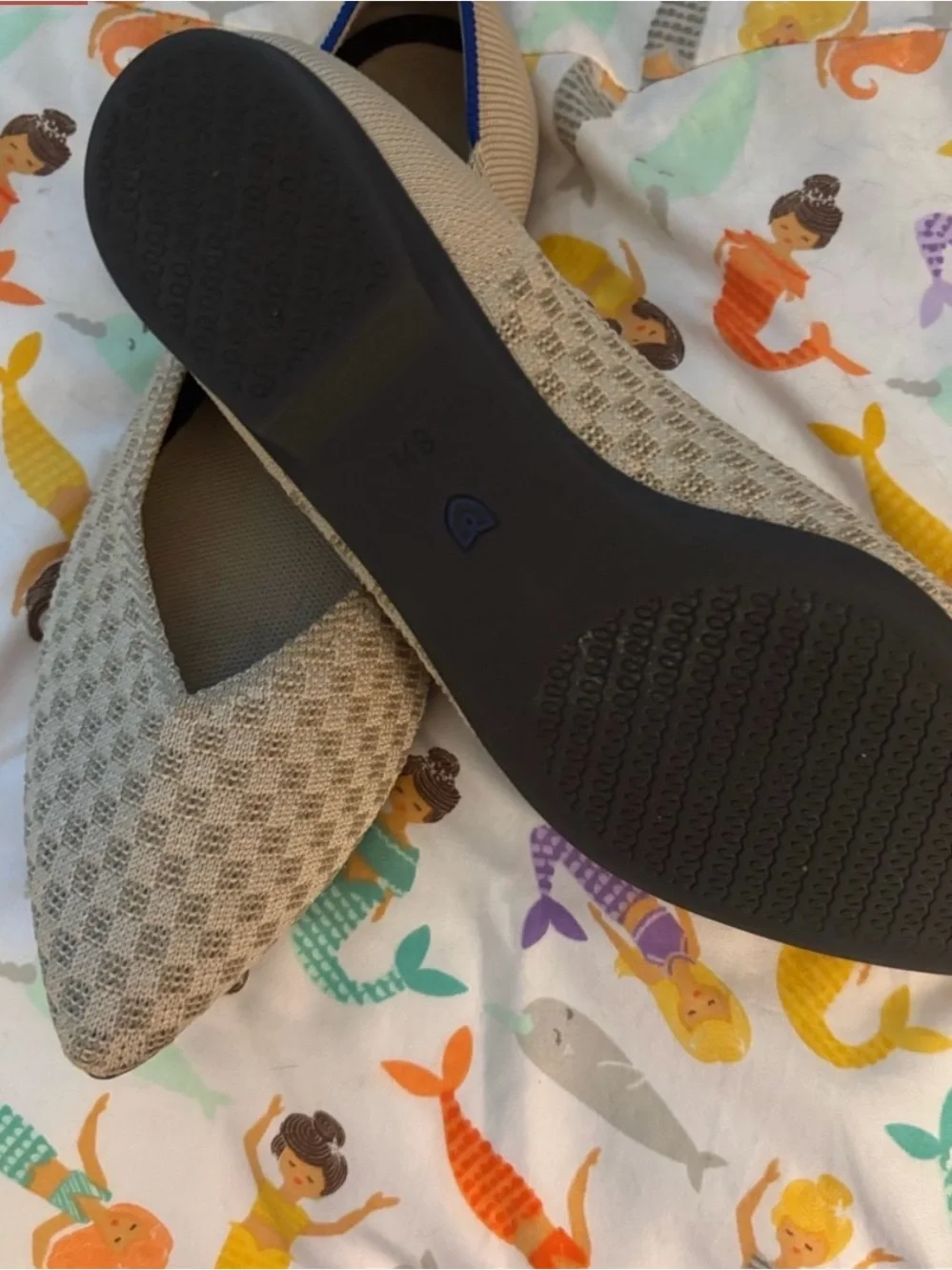 Vionic sleek pointed